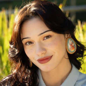 Portrait of Treasurer: Joy Cruz, Reynalda 'Reyna'